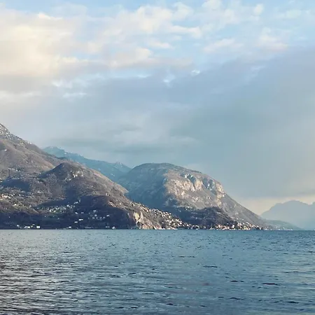 Vespa Azzurra Free Parking