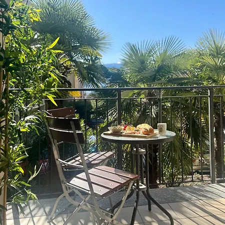 Vespa Azzurra Boutique - Free Parking * Acquaseria