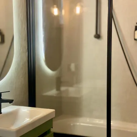 Vespa Azzurra Free Parking