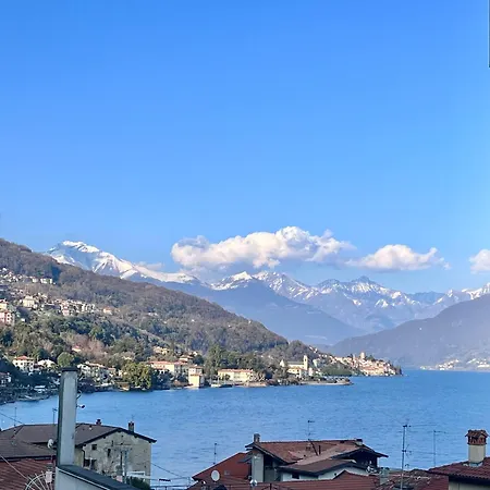 Vespa Azzurra Free Parking Appartement