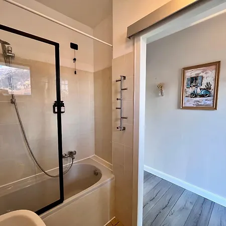 Vespa Azzurra Free Parking Апартаменты