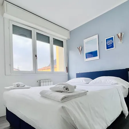 Vespa Azzurra Free Parking Apartment Acquaseria